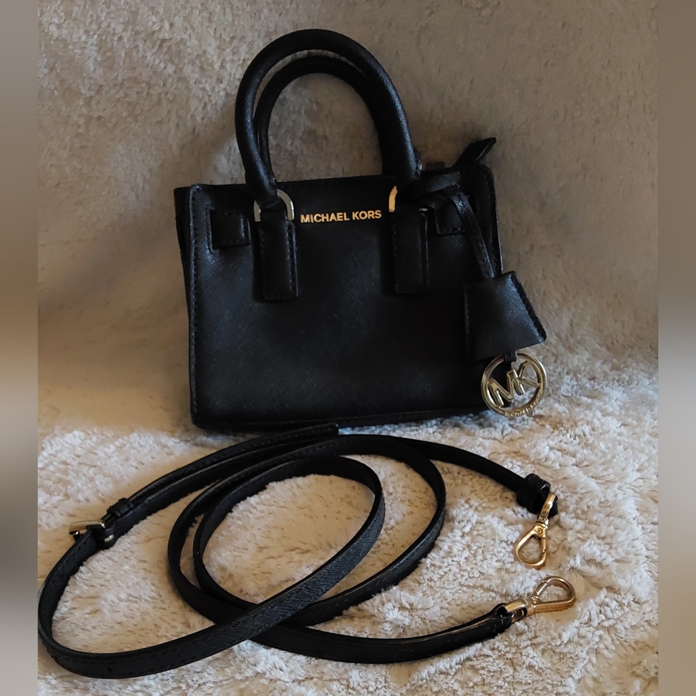 🌺 NEW Michael Kors Black Mini Bag/Crossbody Purse